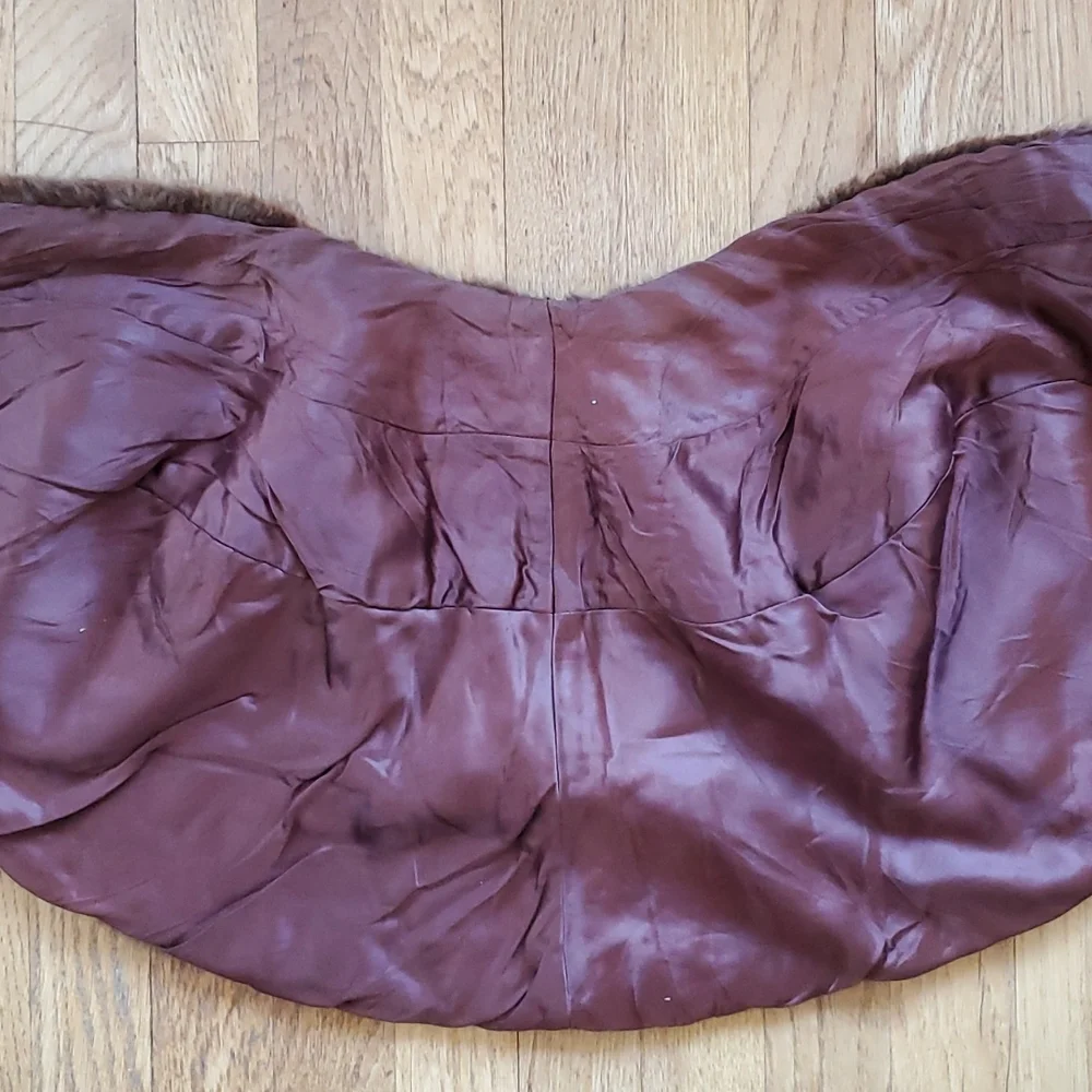 Vintage real fur shawl stole with pockets S/M
